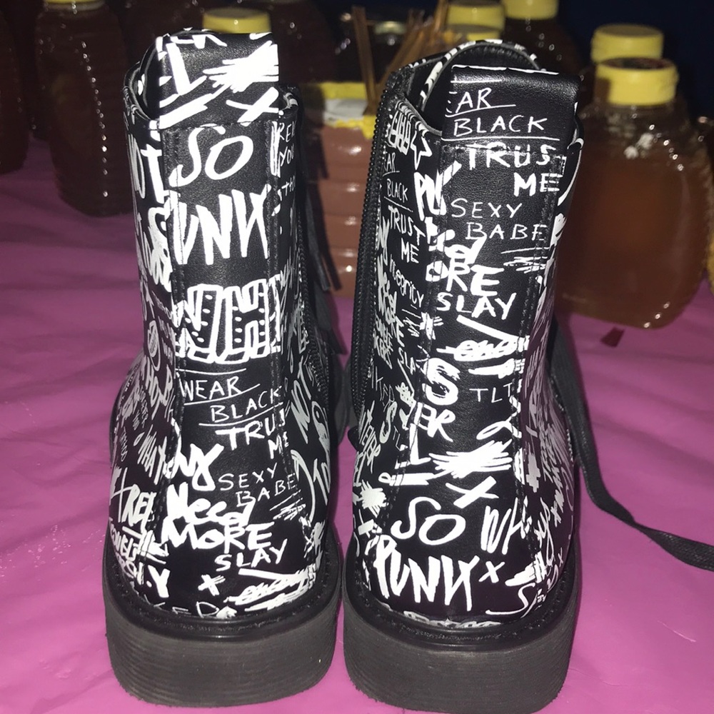 New Aldo Boots - Picture 6 of 7
